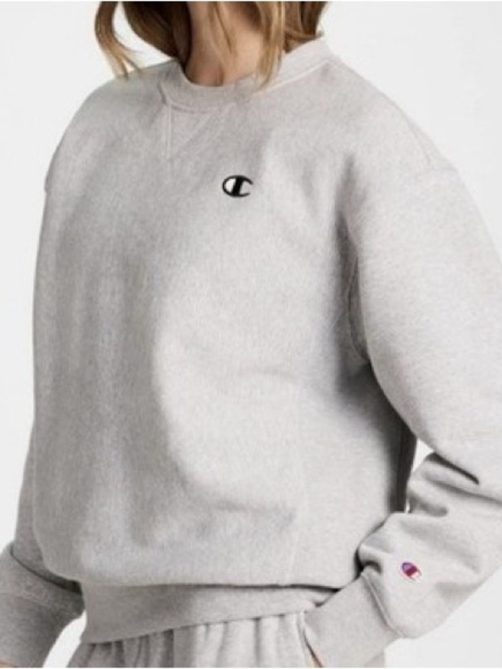 Women’s Champion Light Gray Pullover Sweatshirt